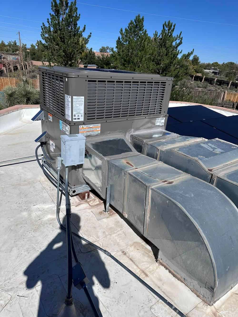 Refrigerant Recharge & Leak Detection image