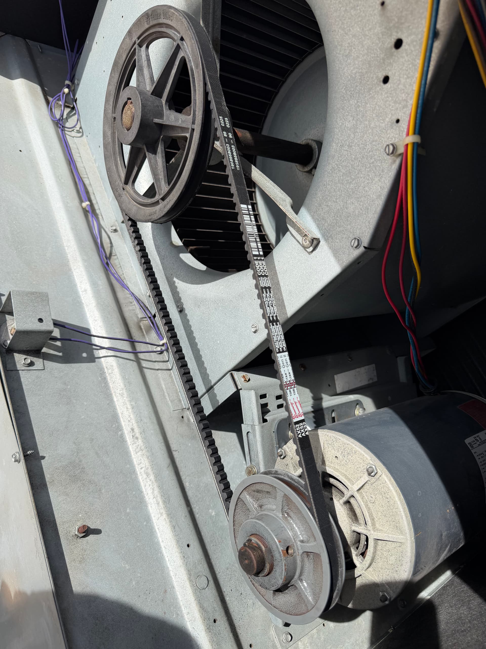 Gallery photos for Top-Notch HVAC Maintenance for Rooftop Units: Image #9